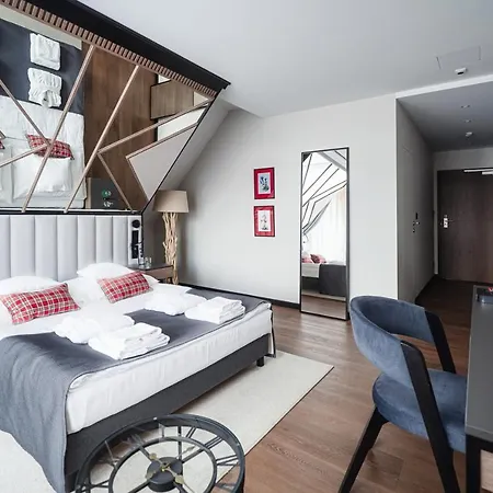 Rysy Boutique 5*